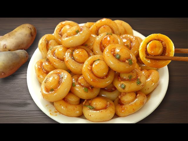 Better than Noodles 🔥 Spicy Chewy Garlic Seasoned Potatoes | Easy Potato Recipe | Easy Dinner Recipe