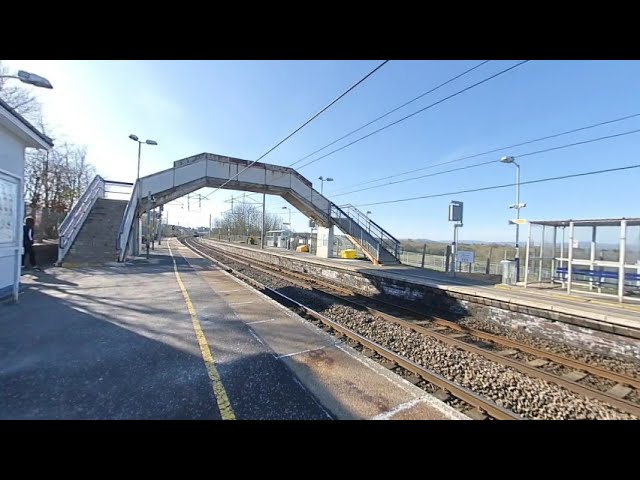 The Caledonian sleeper passes through Carluke on 2021-04-18 at 0855 in VR180