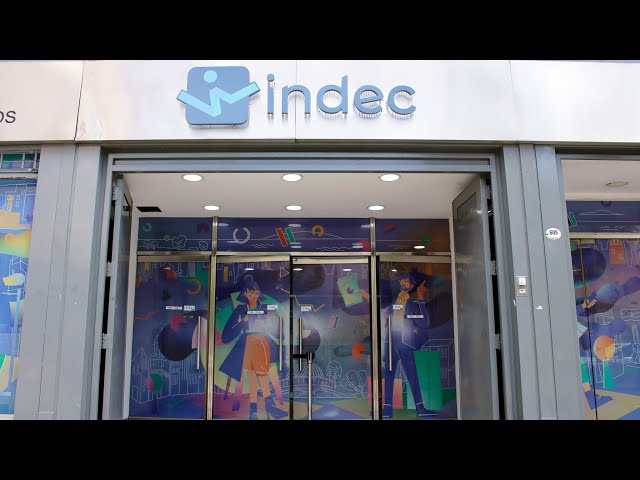 La nueva identidad visual del INDEC en la marquesina institucional