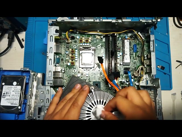 [Dell Optiplex 7050] Desarmado, Cambio de pasta termica, Actualizaciones y Mantenimiento.
