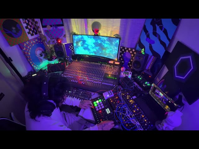 Live Electronic Music Journey with Captain Shaman: Crafting Synth Magic from Scratch 🎛️✨