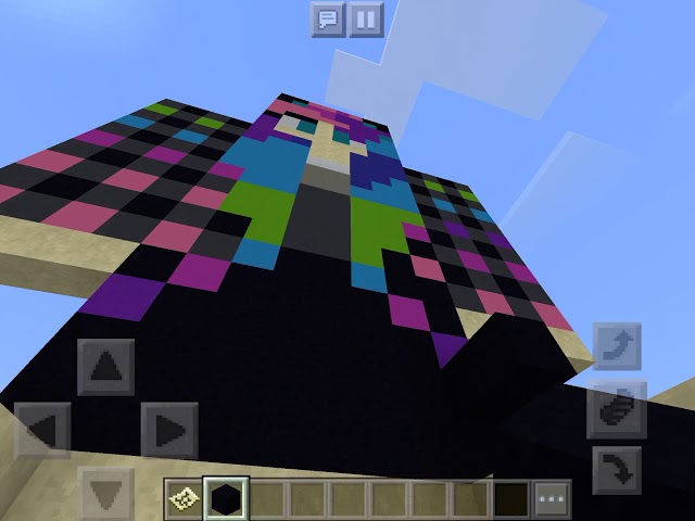 Do anybody know what am building in mine craft?