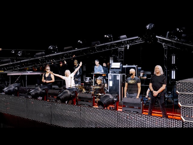 DEF LEPPARD - Behind The Tour 2026, Episode 2: Las Vegas