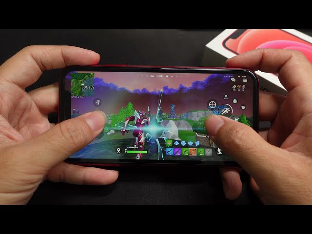 Test Game Fortnite mobile on ios - iPhone 11