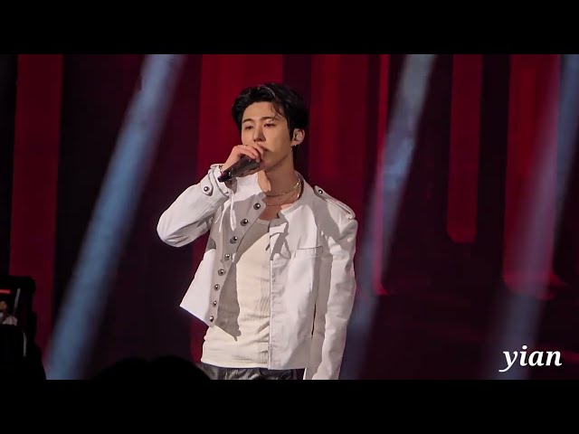 260307 [Fancam] B.I - Black Velvet + Want You Back @ Last Parade Encore in SG