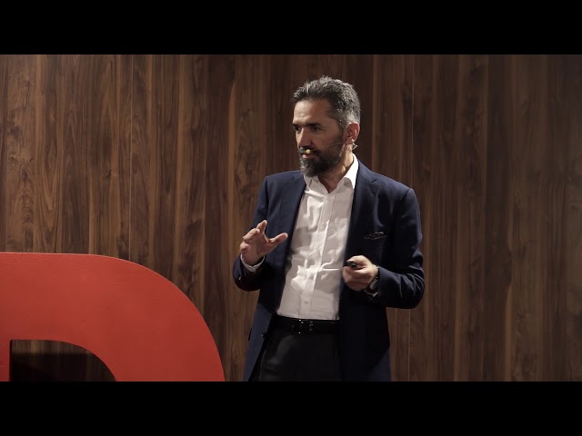 Independent thinking, learn to think outside of the box. | Recep Şentürk | TEDxIbnHaldunUniversity