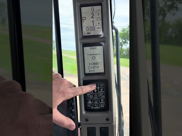 View and clear trouble codes Case IH tractor