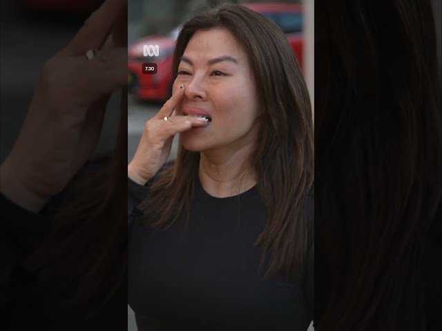 ‘It was my family’: Woman searching for her cats after bushfire | 7.30