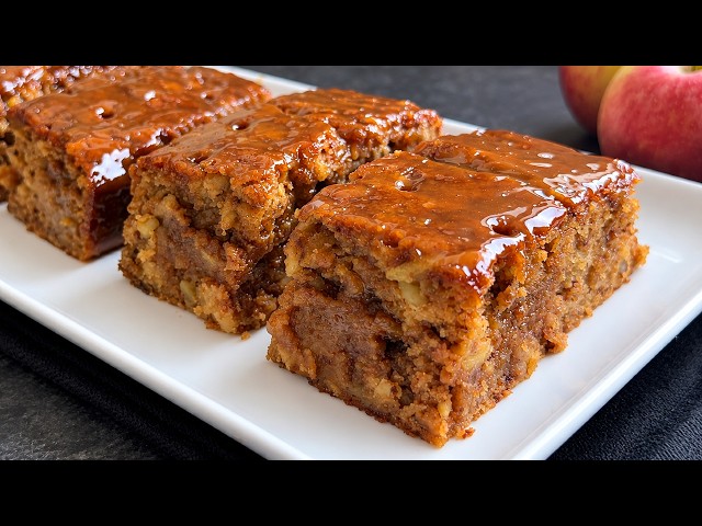 This Sticky Apple Cake is So Delicious! Caramel Apple Cake - Easy Apple Cake Recipe 🍏