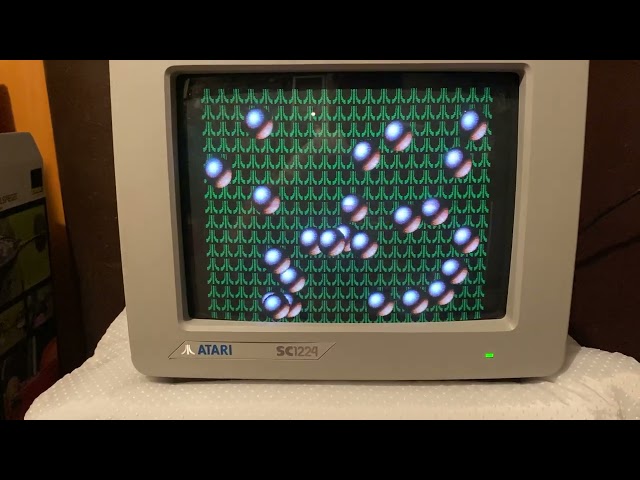 Atari STE: 24 x 32 x 32 Pixel Blitter objects (320 x 256 x 16 Colours) @ 50  Hz