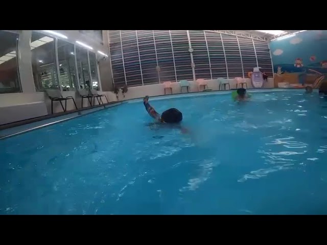 Go Pro video of my swimming lessons|How to swim tricks and hacks|Swimming tutorials on YouTube|