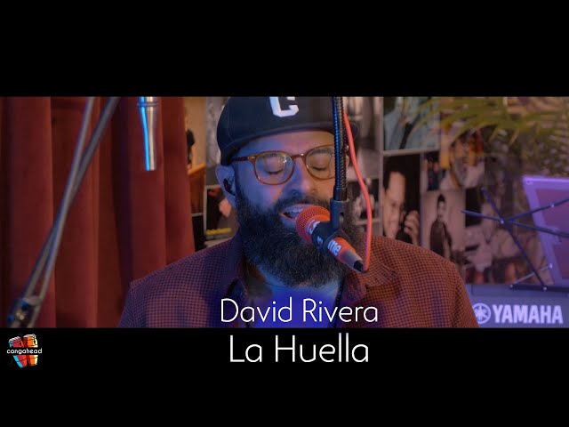 David Rivera Performs La Huella