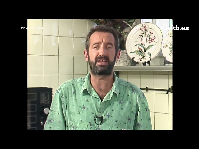 Karlos Arguiñano hablando euskera en ETB - Años 80