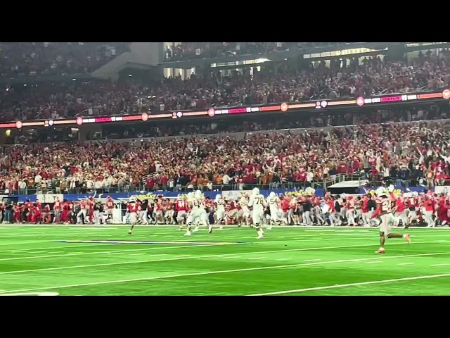 Jack Sawyer Cotton Bowl Strip Sack Scoop and Score Touchdown (Texas) | Ohio State Buckeyes