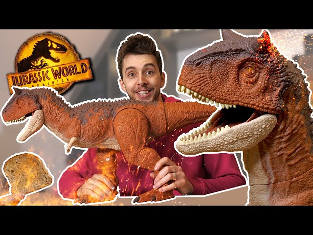 COLOSSAL CARNOTAURUS EATS TOAST!!! - Jurassic World Unboxing