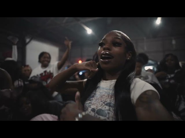 PLUTO - "Pull Yo Skirt Up" (Official Music Video)