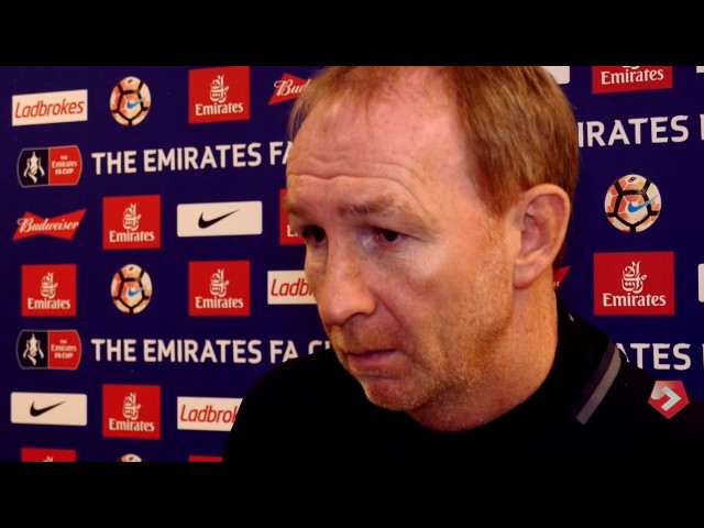 Alan Knill on strikers