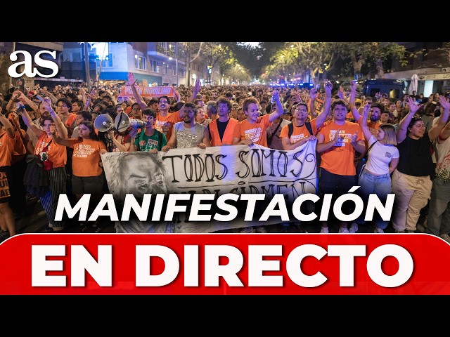 EN DIRECTO, ACAMPADA PUERTA DEL SOL contra el DESAHUCIO de MARICARMEN y la VIVIENDA: ¿SE SUSPENDE?