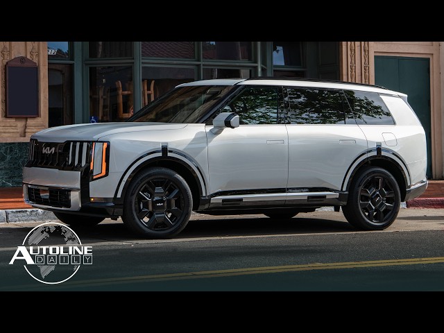 Kia Sets Sales Record Thanks to Hybrids; Tesla Faces FSD Lawsuit in China - Autoline Daily 4309