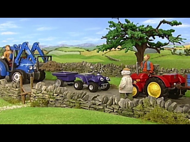 Little Red Tractor | The Big Sneeze | Full Episode
