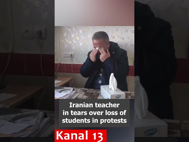 Iranian teachers in tears over loss of students in protests