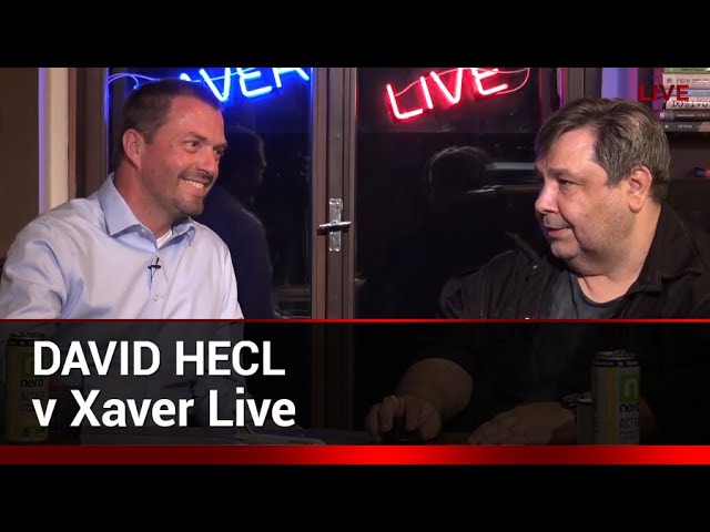 Xaver s hostem: David Hecl, kapitán A380