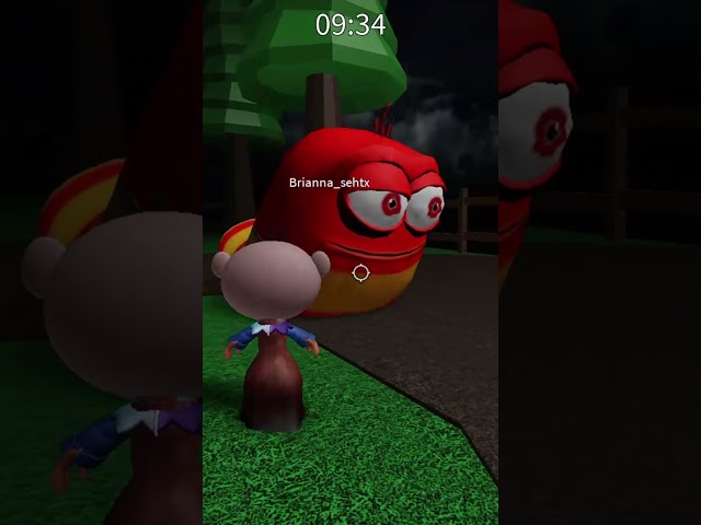 GIANT SLUG IN PUPPET?! 🐛 #Shorts #roblox