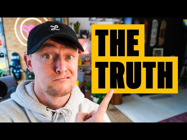 3 Ways to ACTUALLY succeed as a Graphic Designer in 2025