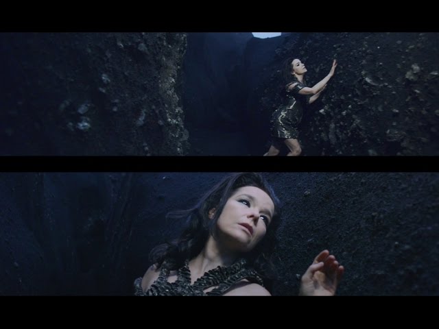 björk: black lake (two screen version)