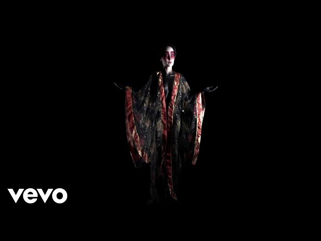 VAST - She Is Murder (Official Video)