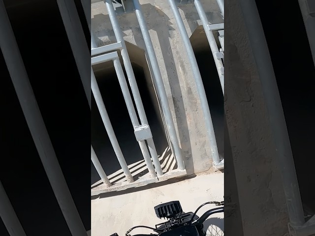 I went into a hidden tunnel on my e-bike!