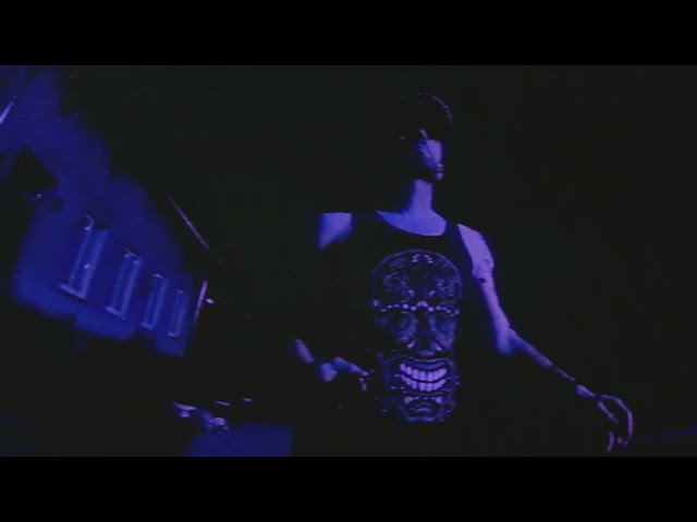Mike Scarfinsky - Przez noc