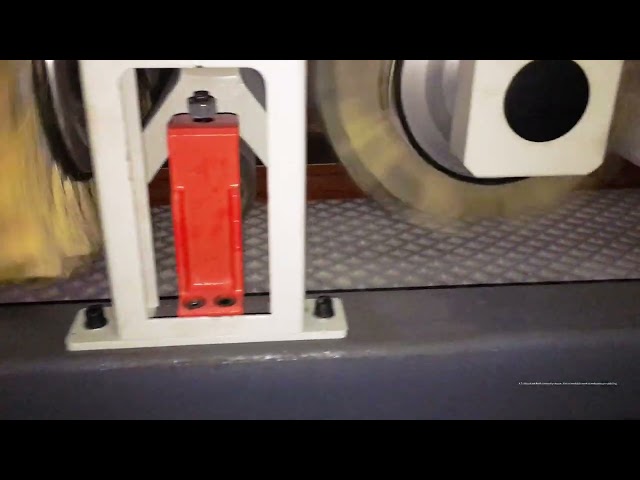 Multi-group floating brush profile grinder