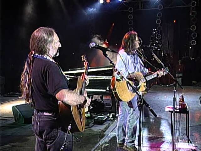 Neil Young with Willie Nelson - Four Strong Winds (Live at Farm Aid 1995)