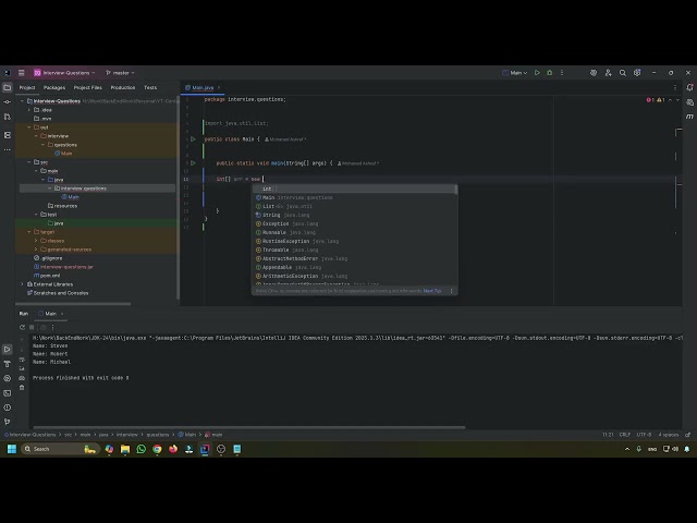 How is an array defined in Java