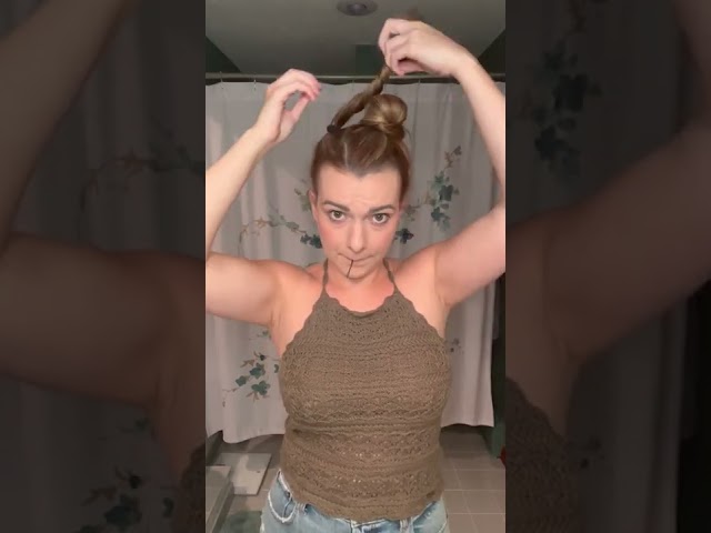 Fast, simple hairstyle | Space buns tutorial | 1 minute hairstyle