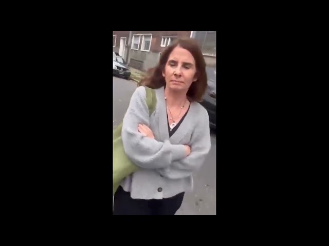 Paula Repetto confronted by Dr. Ahorro Pharmacy employee