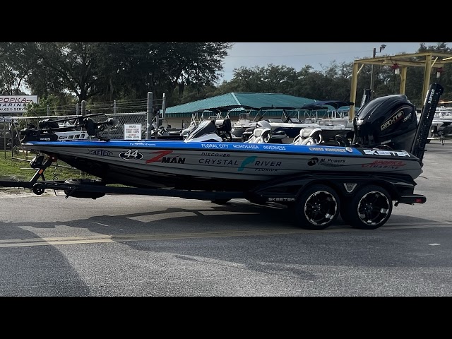 Fishing on Lake Henderson in Inverness Florida
