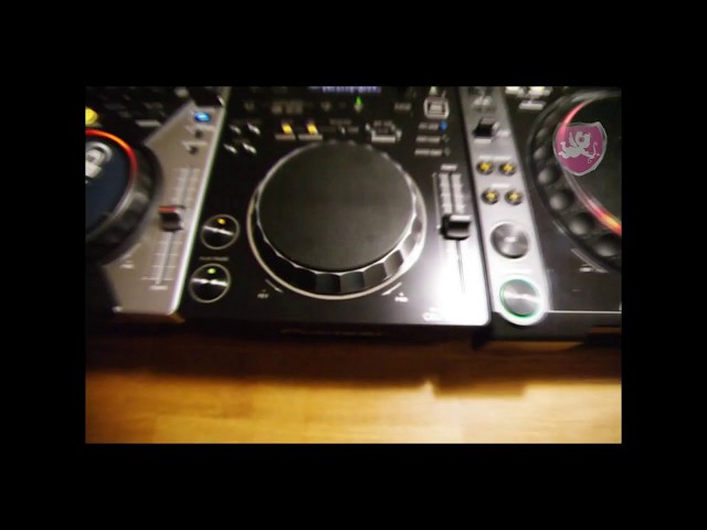 Pioneer CDJ 350 vs  CDJ 400, Test new equipment