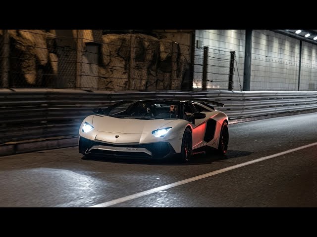 Lamborghini Aventador