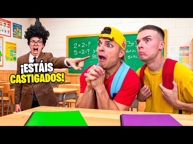 NOS CASTIGAN EN NUESTRO PRIMER DÍA DE COLEGIO!