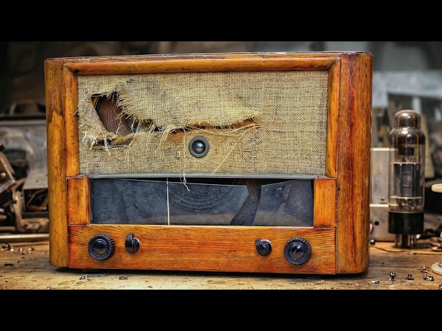 Syrena 1954 - Radio Restoration, The Speaker Was Full of Holes!