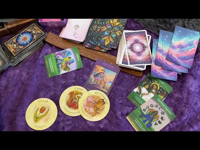 What's Coming IN For You! 💜  Intuitive Messages! ✨