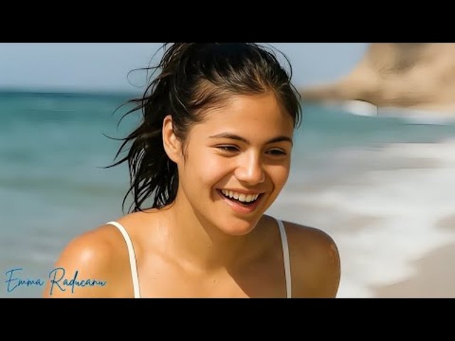 20 BEACH PHOTOS OF Emma Raducanu