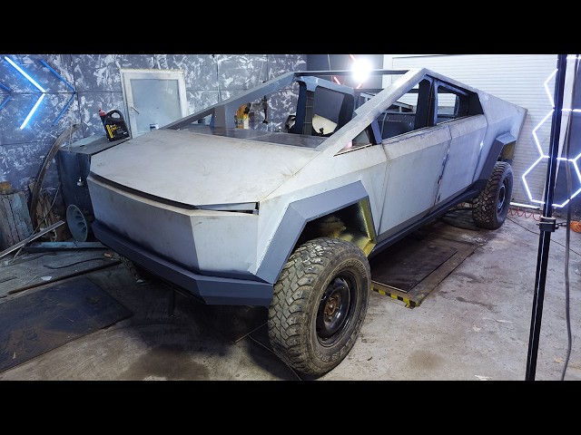 От голой жести до ПРИБОРНОЙ ПАНЕЛИ! Самодельный КИБЕРТРАК: Часть 12.