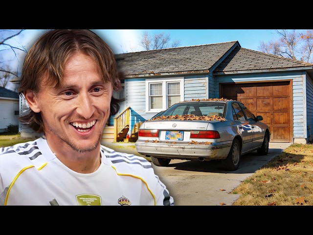 Extremely Rich Footballers Who Live Like They Are Poor