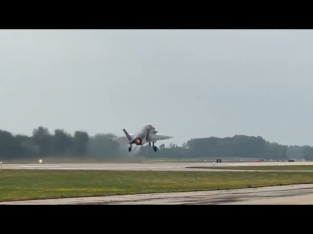  F-35B Demo Team departing # OSH26