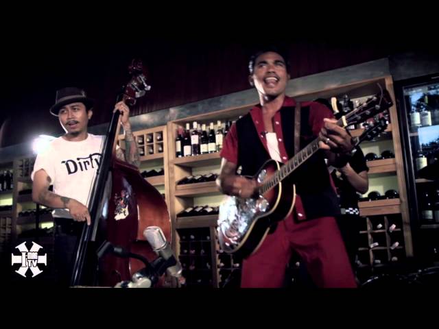 Plaga Unplugged // The Hydrant, Jalan Jalan