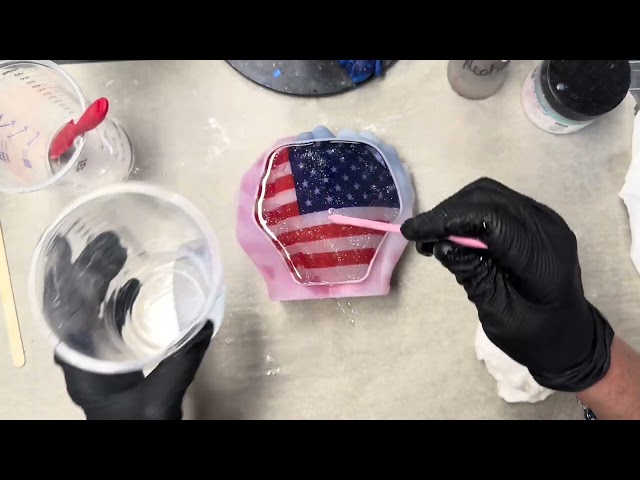550- Today we are doing a 4th of July themed hand in resin 
