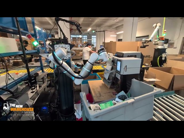 This Warehouse Robot Packs Your E-Commerce Orders 🤖 | Ultra Robotics Automation in Action